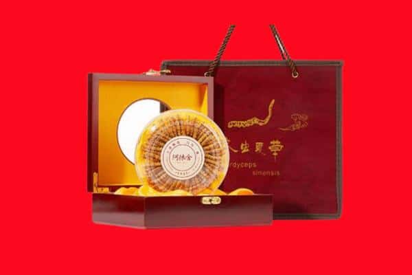 收购资讯:东莞市虎门镇回收冬虫夏草是按克吗